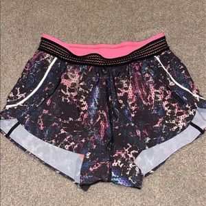 Lululemon size 2 Shorts